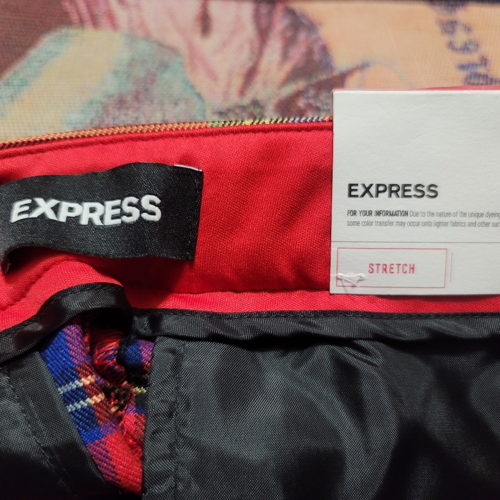 EXPRESS Red Ankle High Rise Stretch - Picture 5 of 7